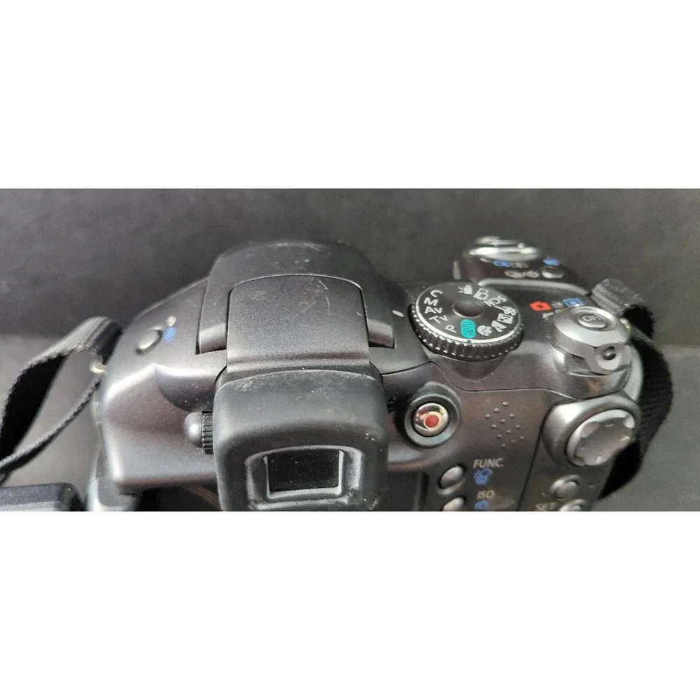 Vintage Collectible Canon PowerShot S3 6.0-megapx bridge digital Camera Photogra